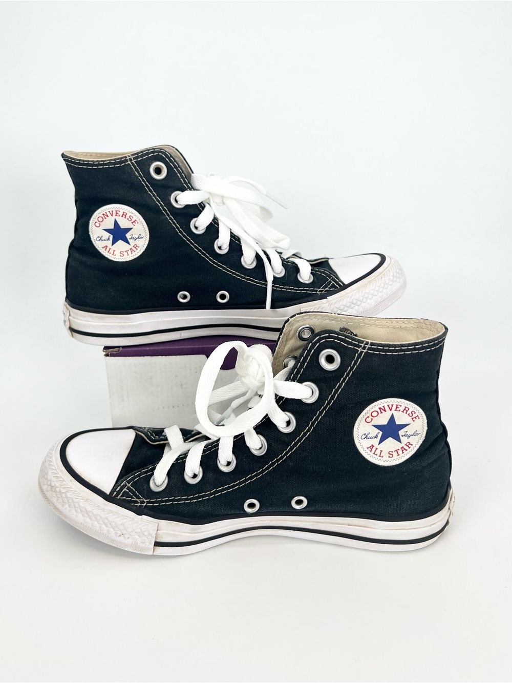 Converse Chuck Taylor High Top Classic Black Shoes WOMENS 6 - **NEW LACES**